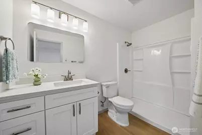 10230 Wilkeson Street S, Tacoma, WA 98444 - Photo 11
