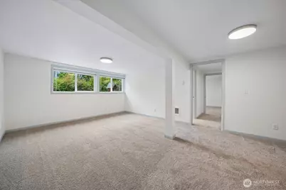 10230 Wilkeson Street S, Tacoma, WA 98444 - Photo 33