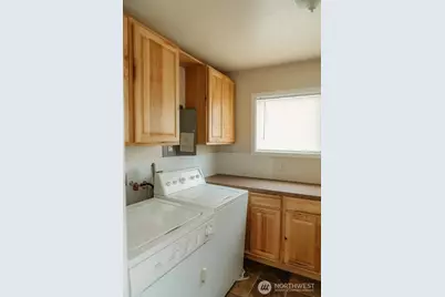 715 E Court Street, Goldendale, WA 98620 - Photo 11