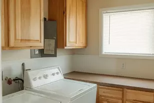715 E Court St, Goldendale, WA 98620 - Photo 11