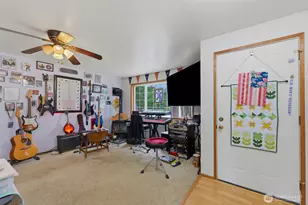 130 E Rainbow Dr, Shelton, WA 98584 - Photo 3