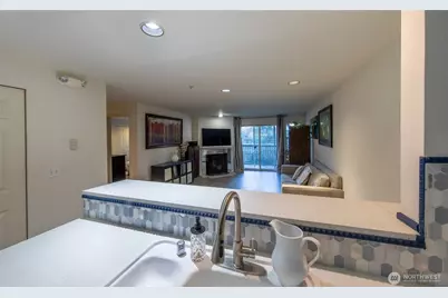 15917 Waynita Way NE #E206, Bothell, WA 98011 - Photo 11