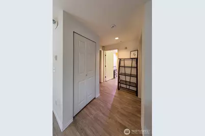 15917 Waynita Way NE #E206, Bothell, WA 98011 - Photo 17