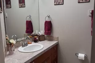 901 Hollow Creek Ln, Yakima, WA 98908 - Photo 13