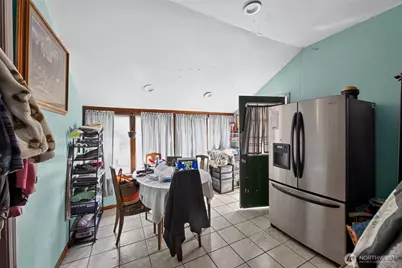 207 W Montana Avenue, Roslyn, WA 98941 - Photo 15