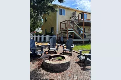 317 Melissa Street, Camano Island, WA 98282 - Photo 5
