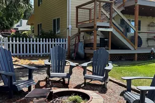 317 Melissa St, Camano Island, WA 98282 - Photo 5