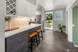 11202 Marine View Dr SW, Seattle, WA 98146 - Photo 15