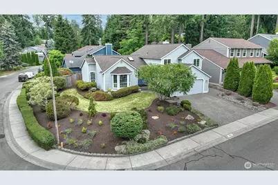 23900 SE 42nd Place S, Sammamish, WA 98029 - Photo 3
