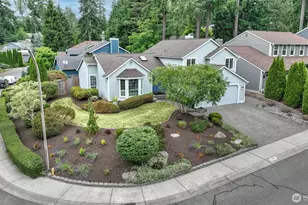 23900 SE 42nd Pl S, Sammamish, WA 98029 - Photo 3