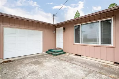 3257 Pine Street, Longview, WA 98632 - Photo 1