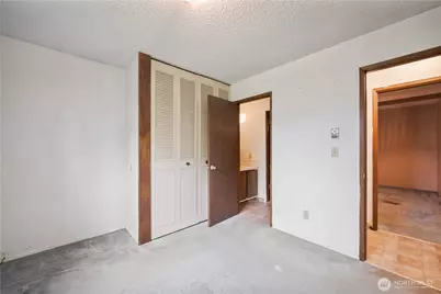 3257 Pine Street, Longview, WA 98632 - Photo 17