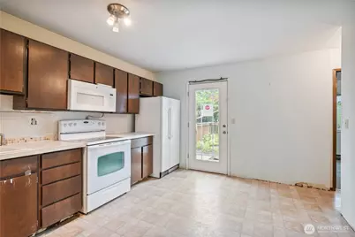 3257 Pine Street, Longview, WA 98632 - Photo 9