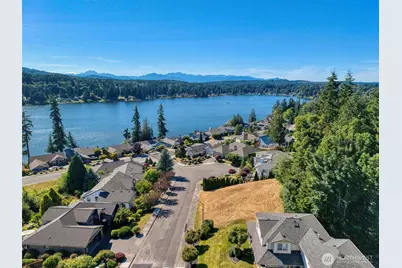 6044 Sandpiper Court, Bremerton, WA 98312 - Photo 1