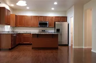 3646 Nimitz Ln, Bremerton, WA 98310 - Photo 5