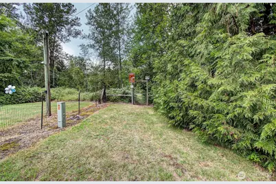 224 Riverview Drive, Castle Rock, WA 98611 - Photo 19