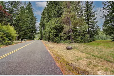 224 Riverview Drive, Castle Rock, WA 98611 - Photo 17