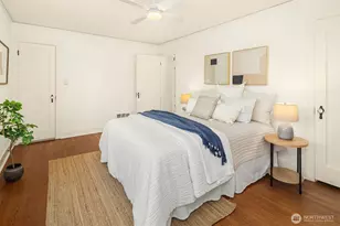 2205 Bigelow Ave N, Seattle, WA 98109 - Photo 19