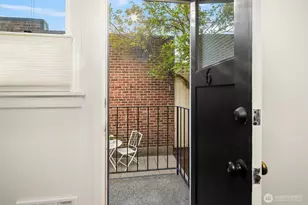 2205 Bigelow Ave N, Seattle, WA 98109 - Photo 13