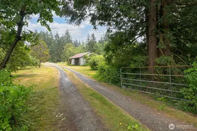 3908 Holtzheimer Trail, Blaine, WA 98230 - Photo 31
