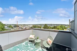 3865 Gilman Ave W, Seattle, WA 98199 - Photo 31
