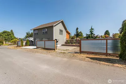 814 1/2 Caroline Street, Port Angeles, WA 98362 - Photo 35