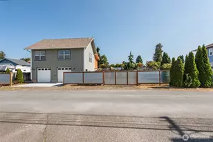 814 1/2 Caroline St, Port Angeles, WA 98362 - Photo 39