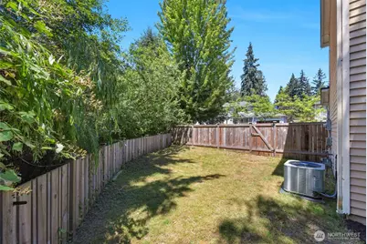 1926 189th Street SW, Lynnwood, WA 98036 - Photo 27