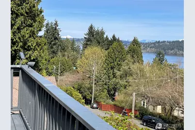 12321 42nd Avenue NE, Seattle, WA 98125 - Photo 3