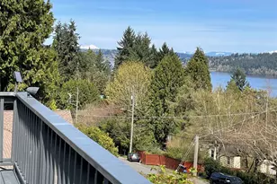 12321 42nd Ave NE, Seattle, WA 98125 - Photo 3