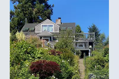 12321 42nd Avenue NE, Seattle, WA 98125 - Photo 1