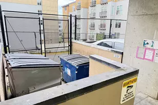 300 10th Ave, Seattle, WA 98122 - Photo 39
