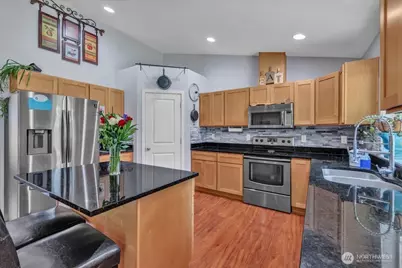 7911 300th Street Ct S, Roy, WA 98580 - Photo 11