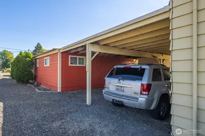 220 N Main Street, Kittitas, WA 98934 - Photo 7