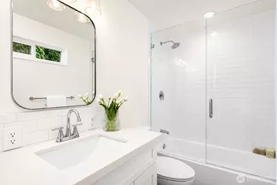 7061 NE 137th Street, Kirkland, WA 98034 - Photo 11