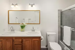 7061 NE 137th St, Kirkland, WA 98034 - Photo 13