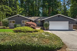 7061 NE 137th St, Kirkland, WA 98034 - Photo 1