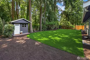 7061 NE 137th St, Kirkland, WA 98034 - Photo 21
