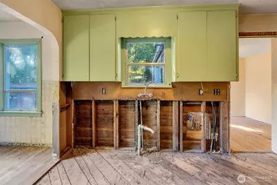 12015 8th Street S, Seattle, WA 98168 - Photo 9