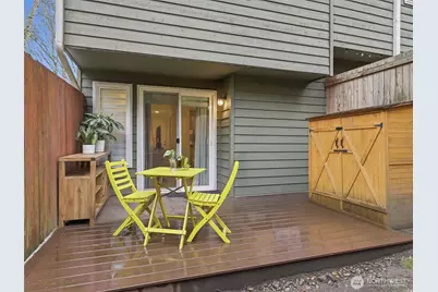 301 W Raye Street #201, Seattle, WA 98119 - Photo 27