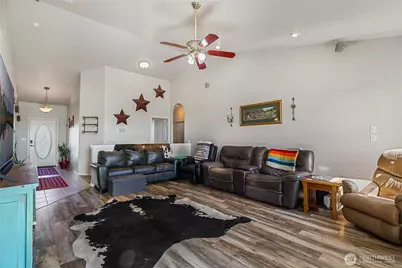 12294 Road 9.5 NE, Moses Lake, WA 98837 - Photo 15