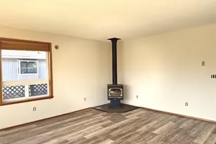 725 Wawona Ave SW, Ocean Shores, WA 98569 - Photo 9