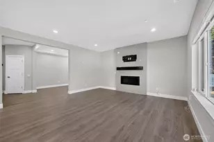 1720 182nd Pl SW, Lynnwood, WA 98037 - Photo 3