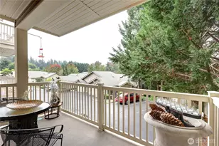 18654 NE 56th Ct, Redmond, WA 98052 - Photo 13