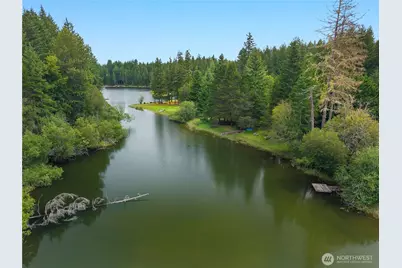 580 E Emerald Lake Drive E, Grapeview, WA 98546 - Photo 15