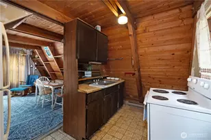 580 E Emerald Lake Dr E, Grapeview, WA 98546 - Photo 7