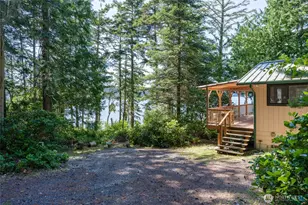 304 Frances Ln, Lopez Island, WA 98261 - Photo 9