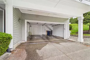 23120 SE Black Nugget Rd, Issaquah, WA 98029 - Photo 31