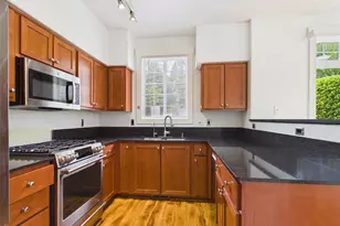 23120 SE Black Nugget Rd, Issaquah, WA 98029 - Photo 9