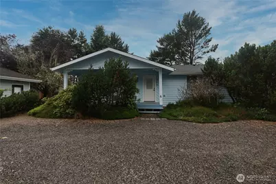 243 Octopus Avenue NE, Ocean Shores, WA 98569 - Photo 3